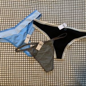NWT Victoria’s Secret Thong Bundle